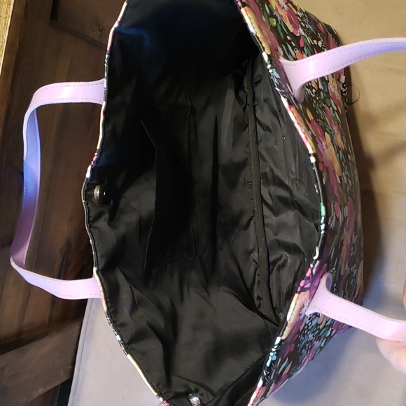 Floral Vinyl Tote Bag - Picture 2 of 3